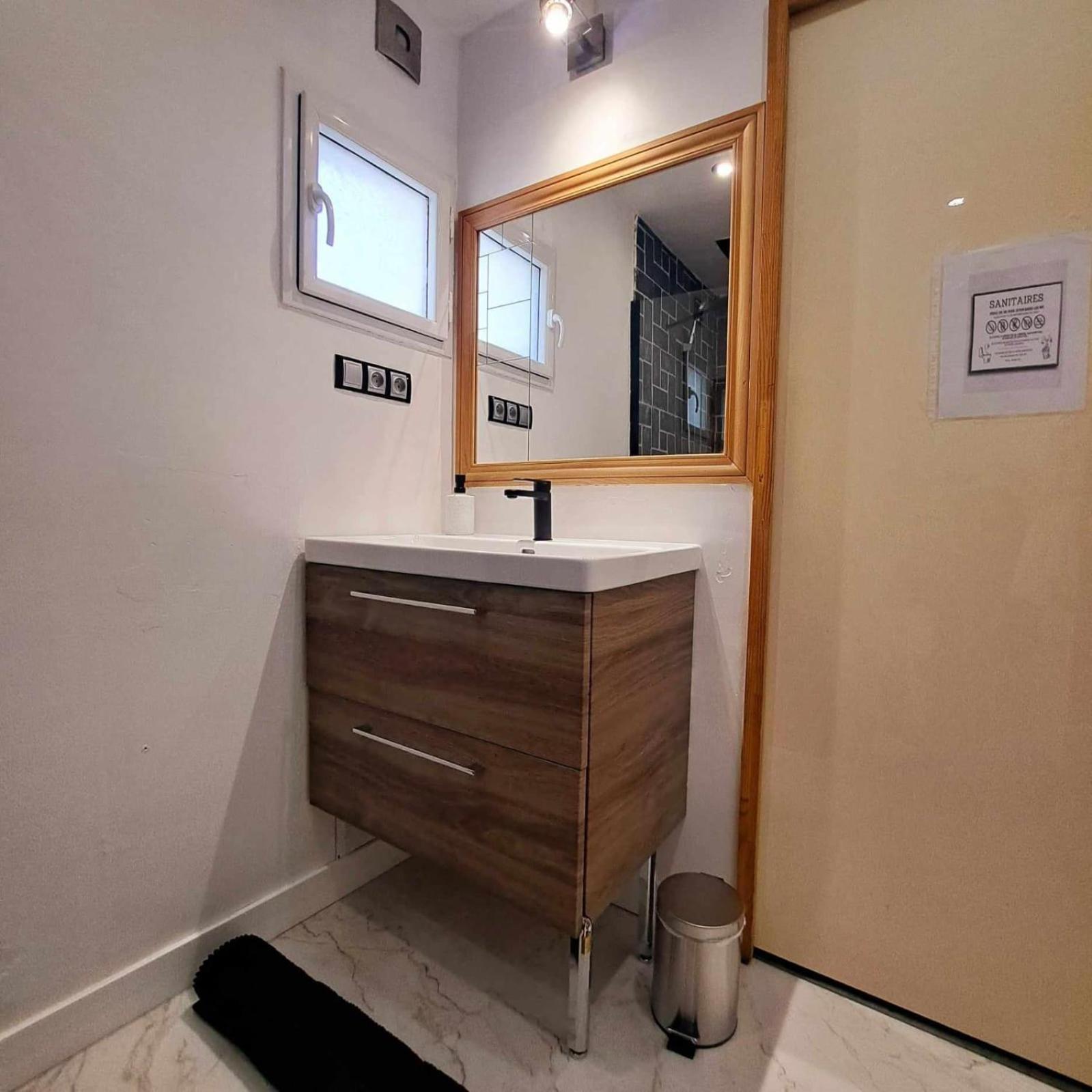 Apartment Villejuif Studio